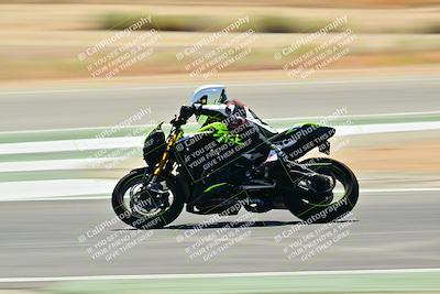 media/Sep-07-2025-TrackXperience (Sun) [[ee17e62fad]]/Level 2/Session 4 (Lower Chicane)/